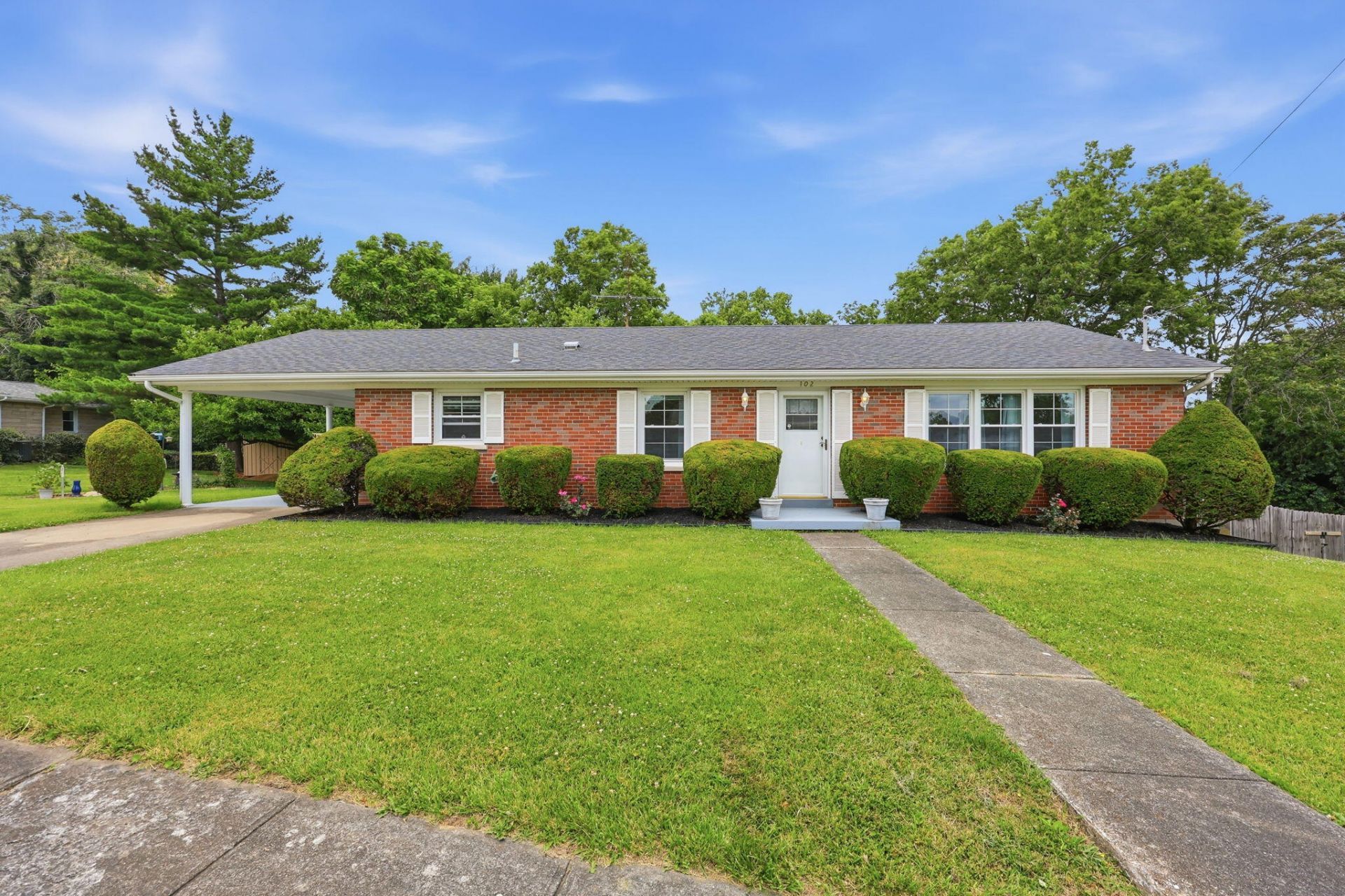 102 Oxley Avenue, Cynthiana, KY 41031 Main Photo