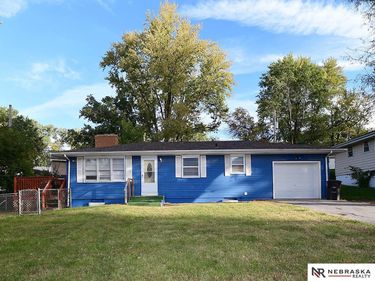 5806 Fowler Avenue, Omaha, NE 68104