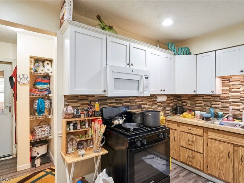 723 & 725 S Cleveland Avenue, Mogadore, OH 44260 Photo 7