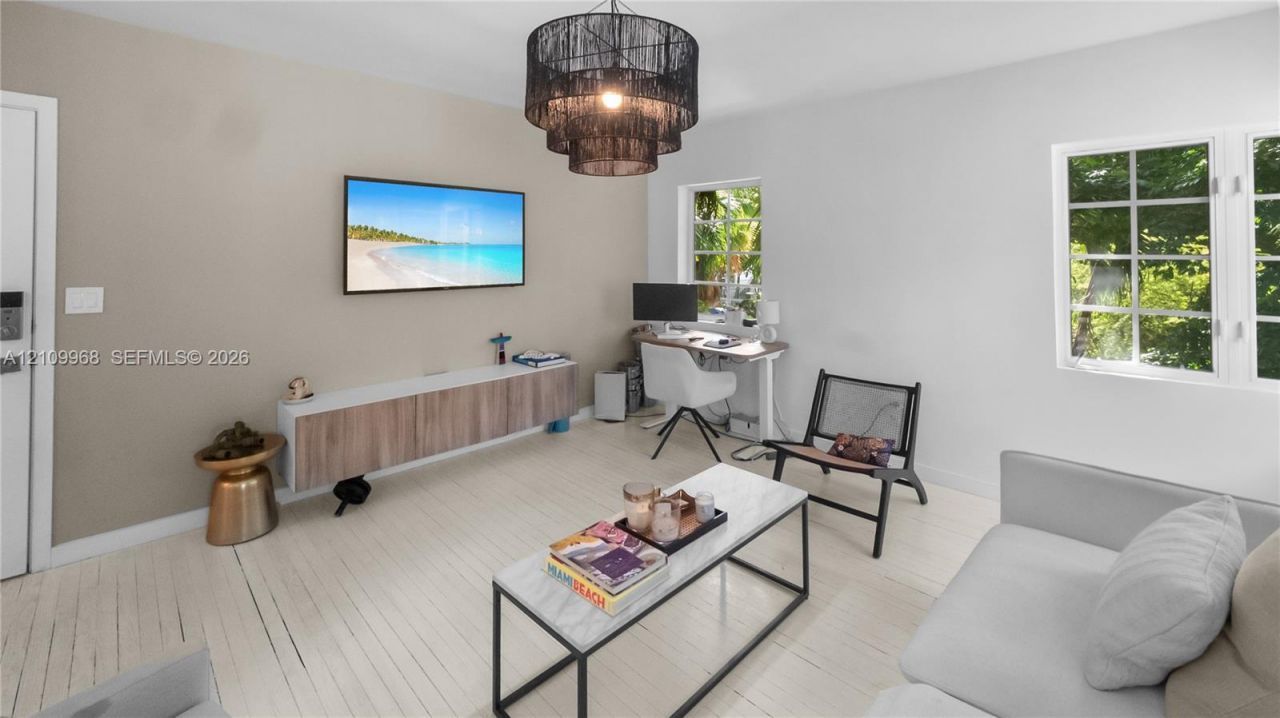 645 Michigan Ave , Unit A, Miami Beach, FL 33139 Photo
