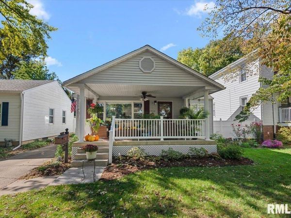 1935 South Park Avenue, Springfield, IL 62704