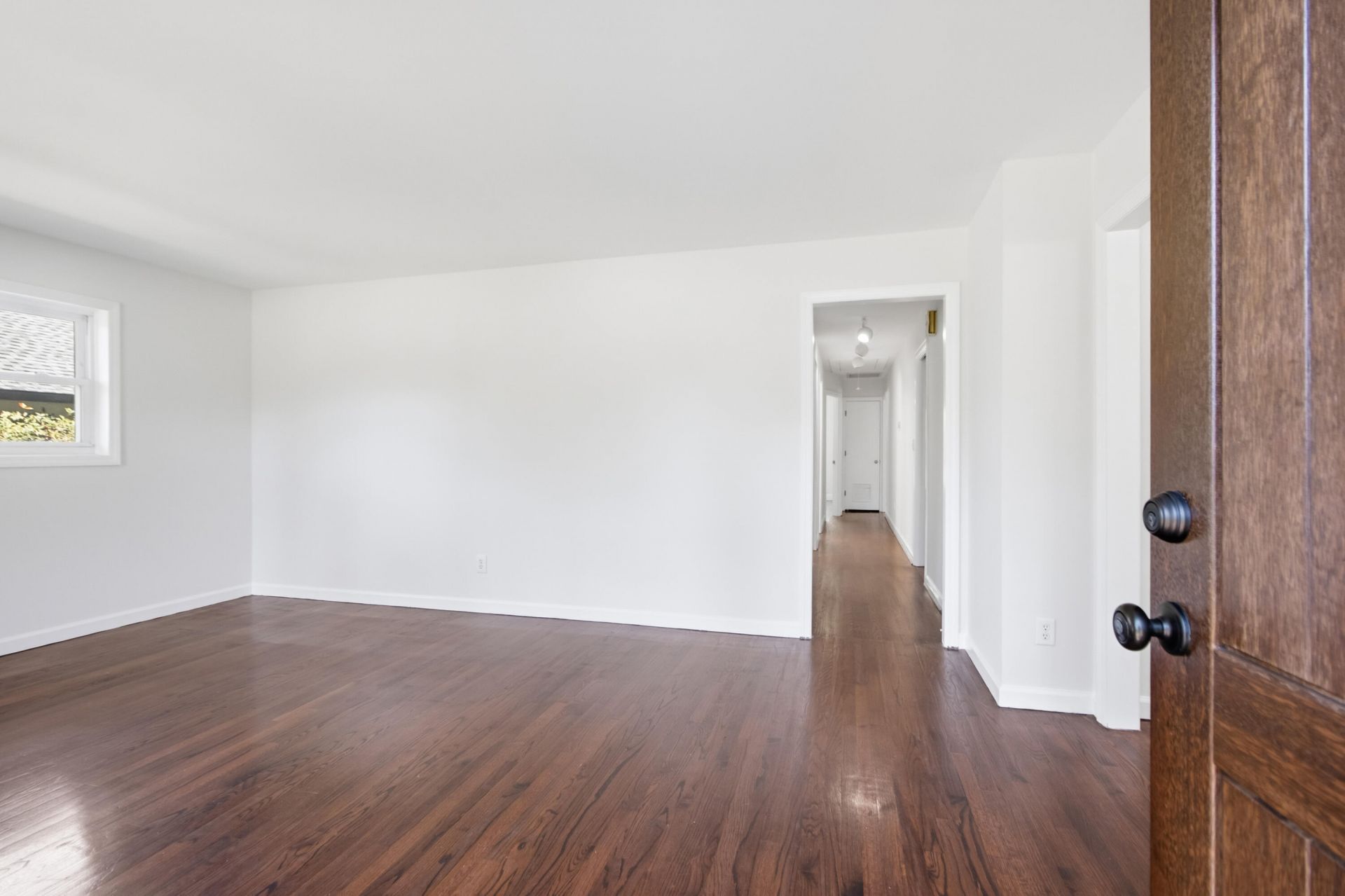 318 Millcreek Drive Photo 12