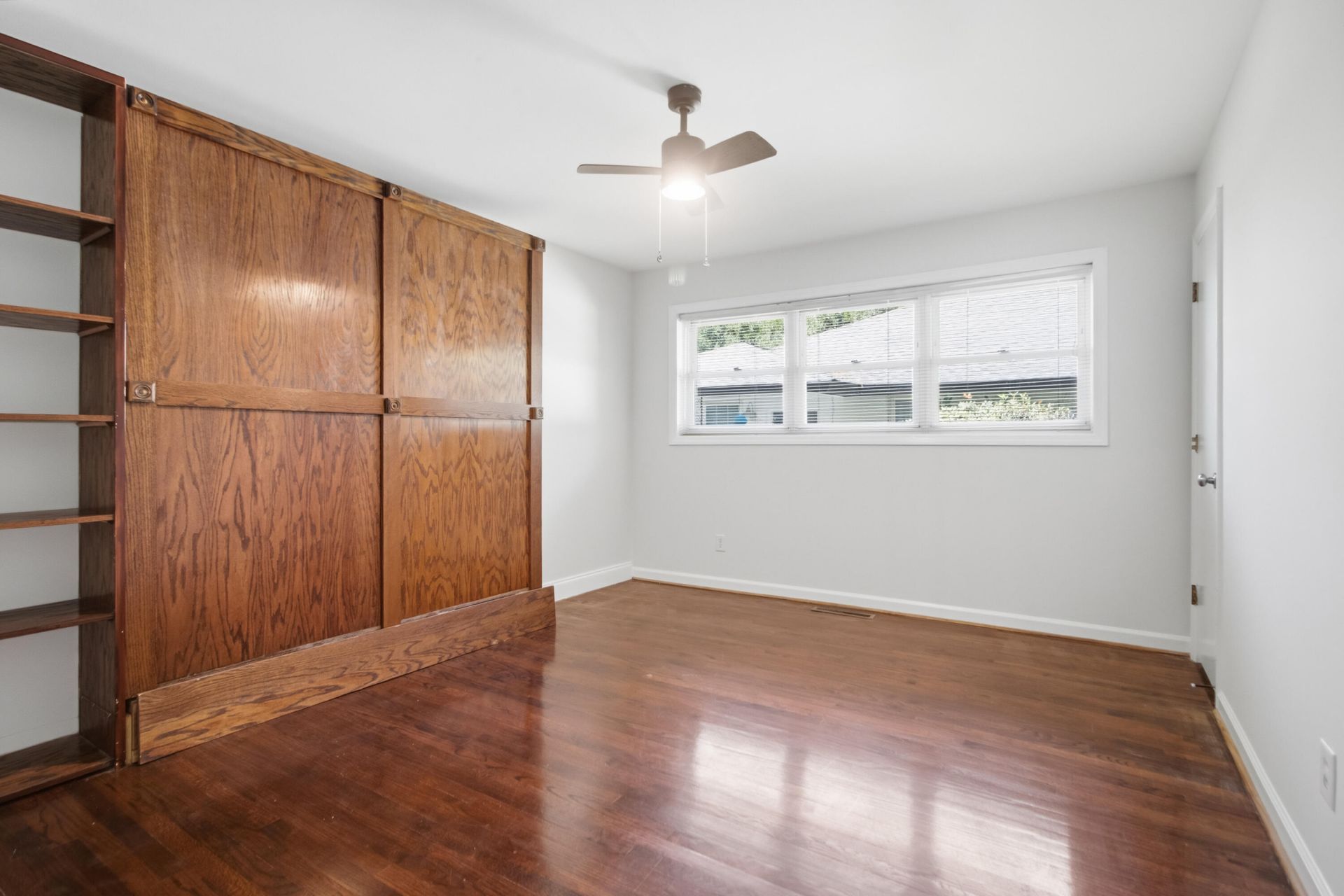 318 Millcreek Drive Photo 13