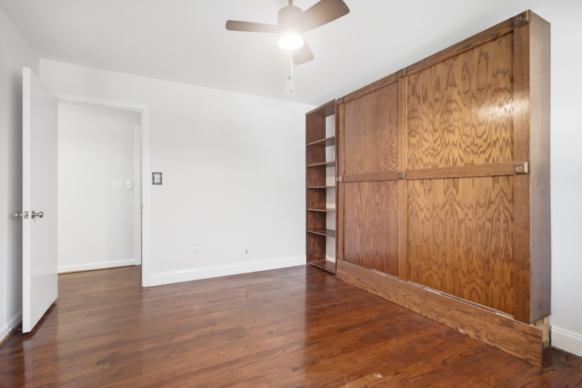 318 Millcreek Drive Photo 14