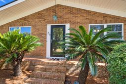 318 Millcreek Drive photo 4