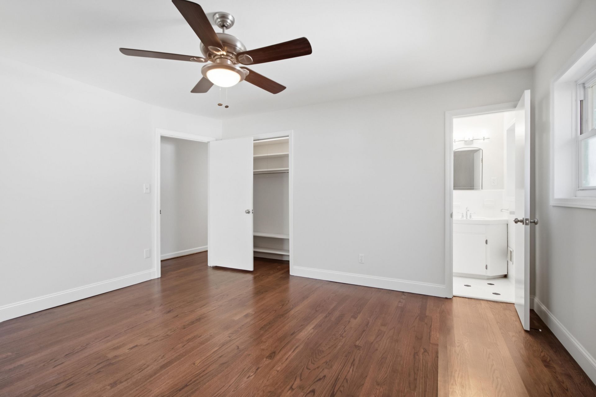 318 Millcreek Drive Photo 22
