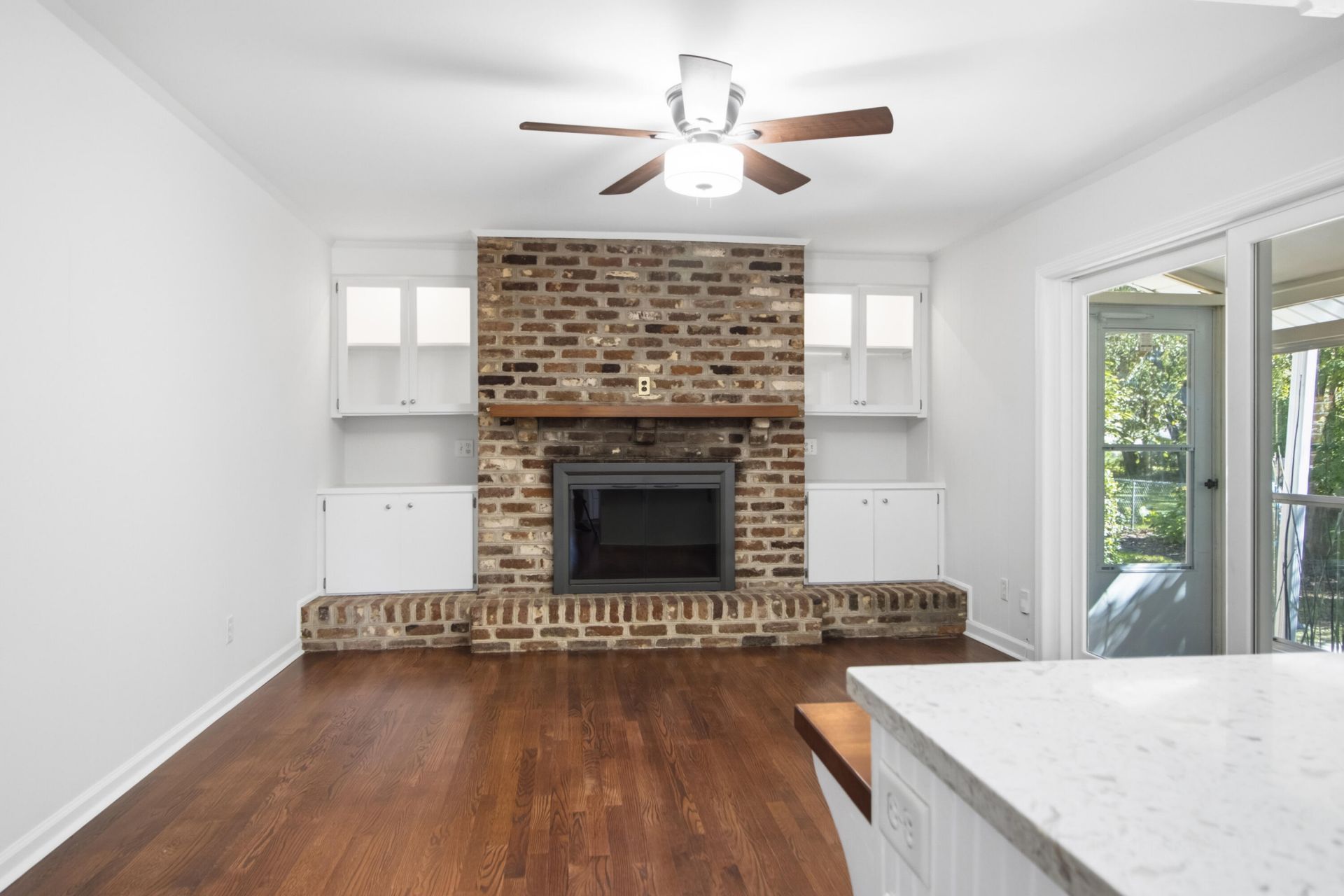 318 Millcreek Drive Photo 33