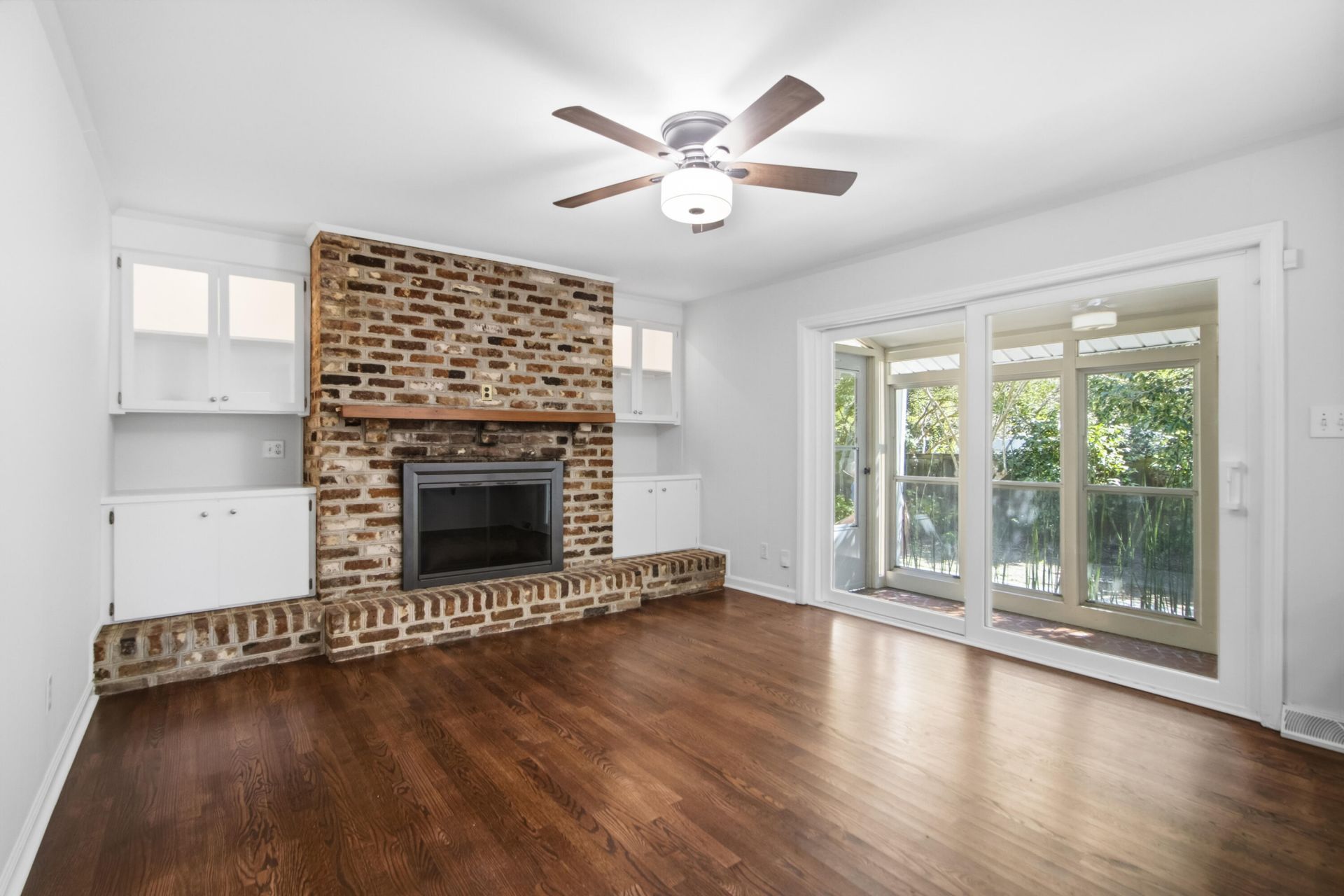 318 Millcreek Drive Photo 35