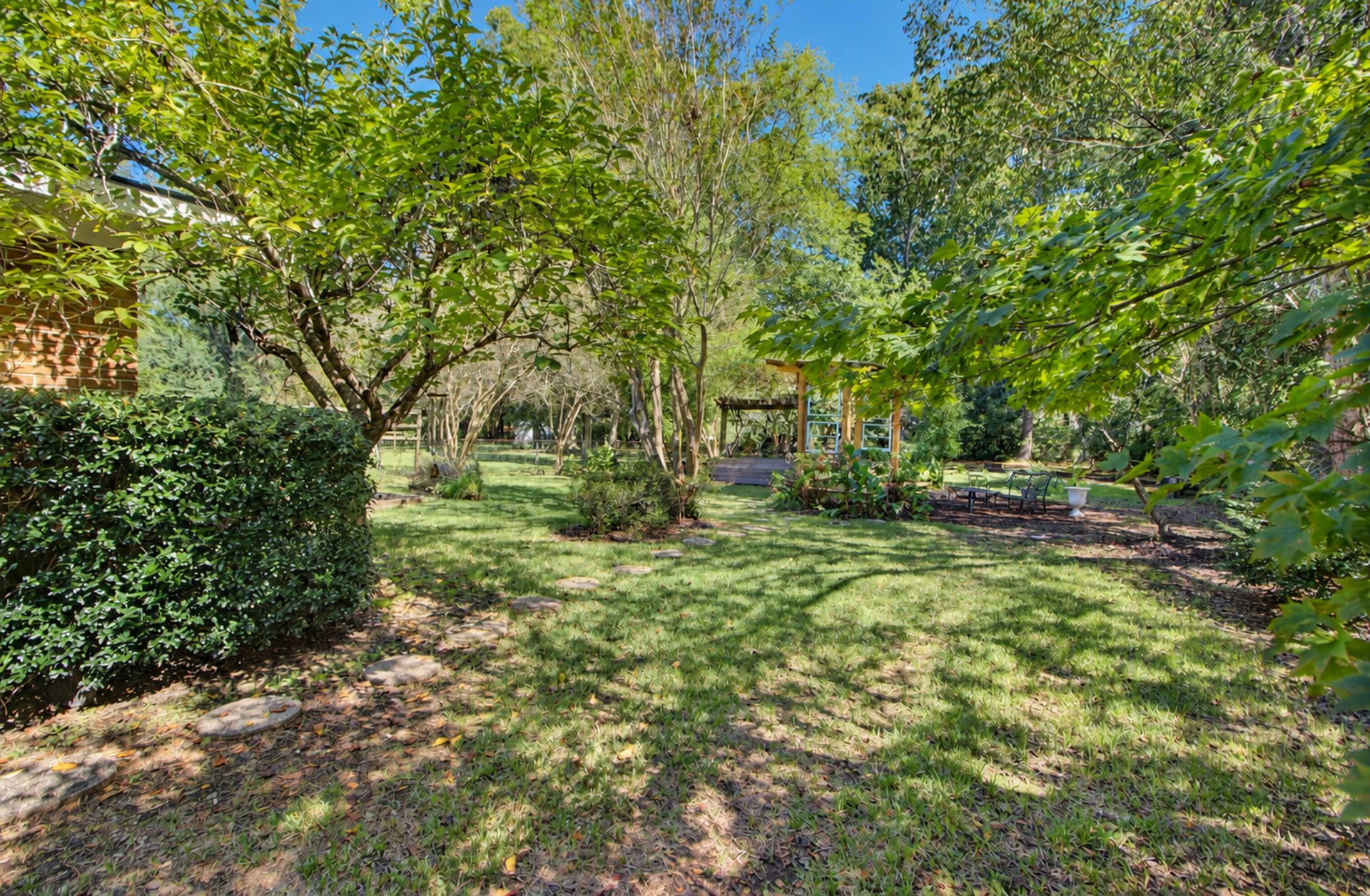 318 Millcreek Drive Photo 46