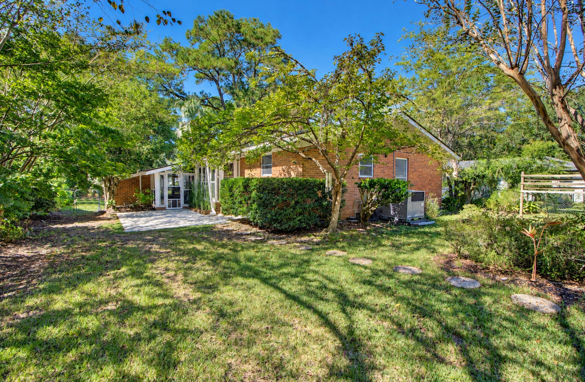 318 Millcreek Drive Photo 47
