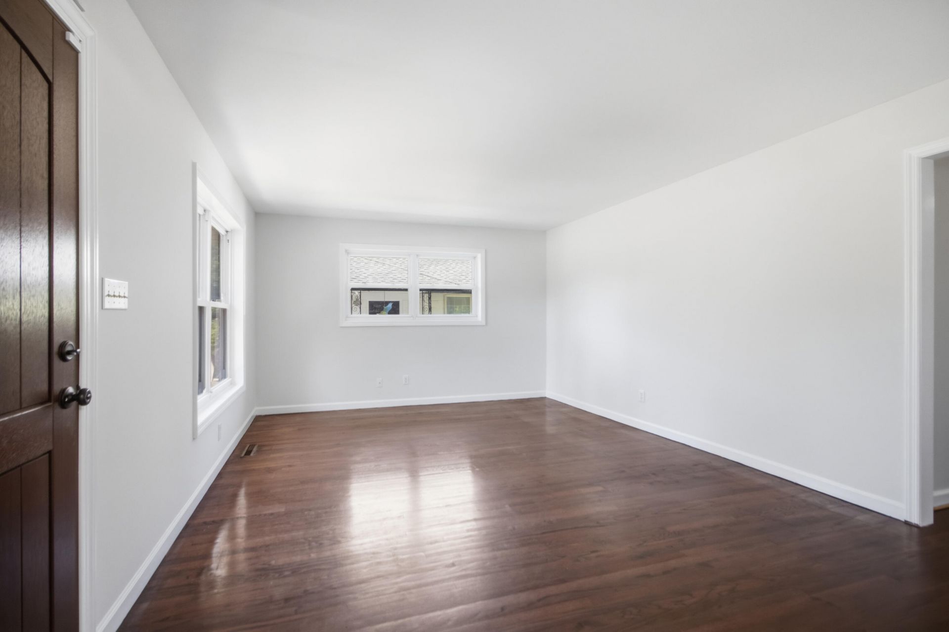 318 Millcreek Drive Photo 6
