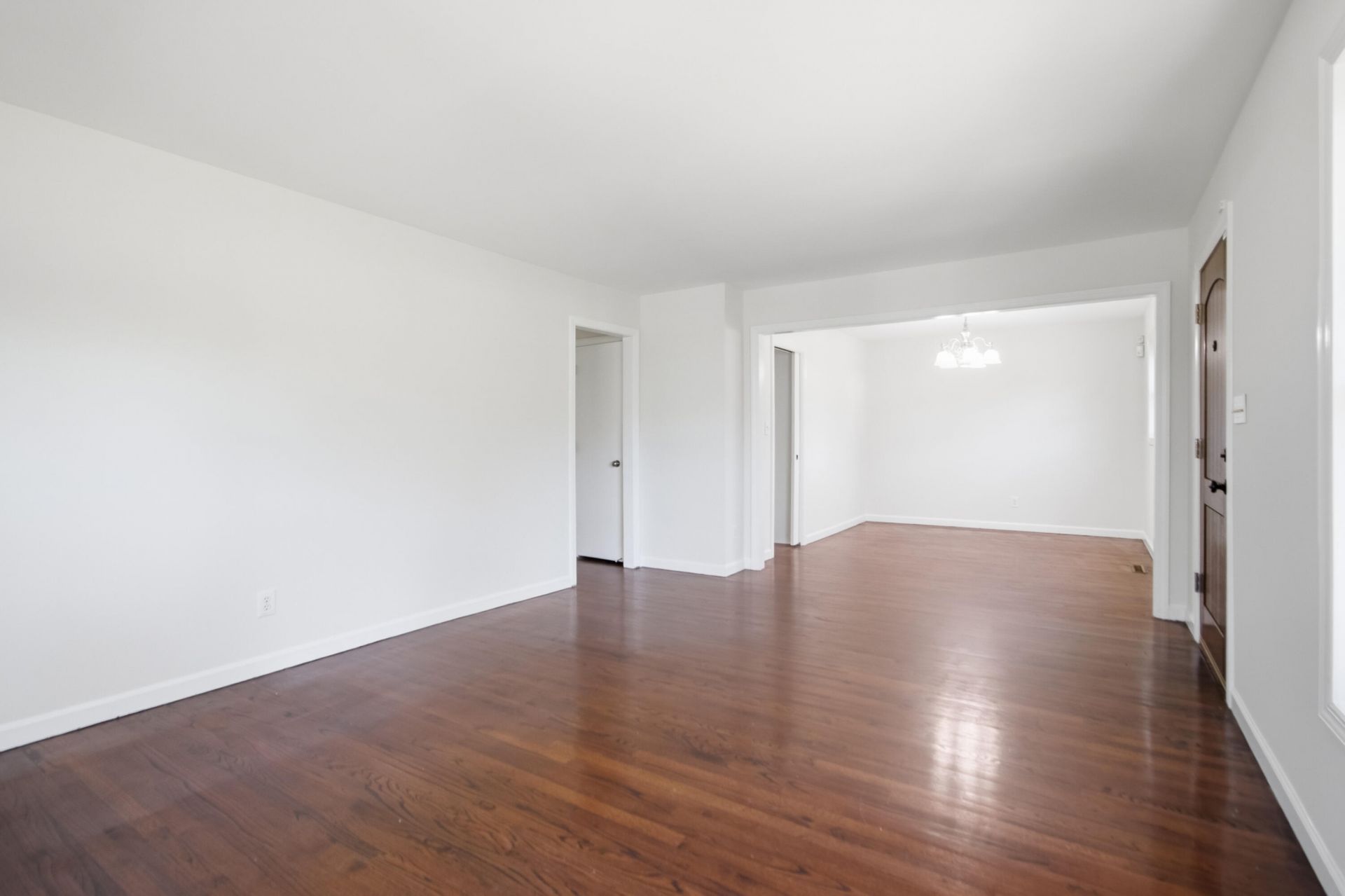 318 Millcreek Drive Photo 7