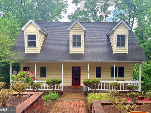 301 HIGH STREET, STRASBURG, VA 22657
