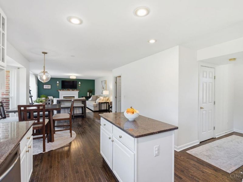 5018 Midfield Road, Union Township, OH 45244 Photo 7