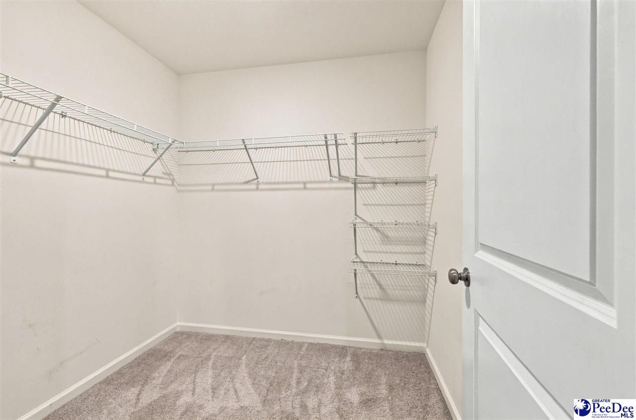 2060 Eastpark Dr Photo 20