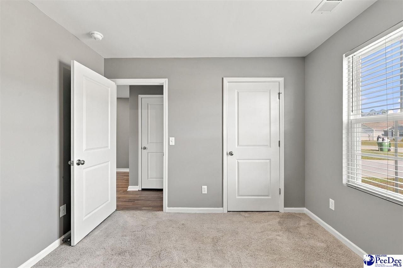 2060 Eastpark Dr Photo 26