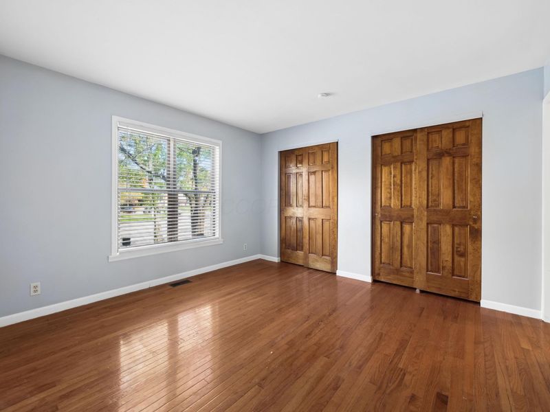 5277 E Livingston Avenue, Columbus, OH 43232 Photo 19