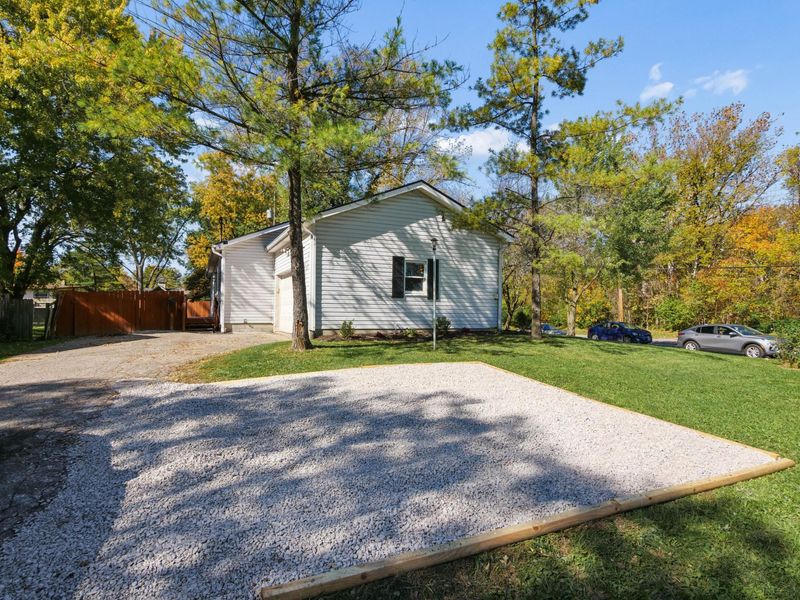 5277 E Livingston Avenue, Columbus, OH 43232 Photo 36