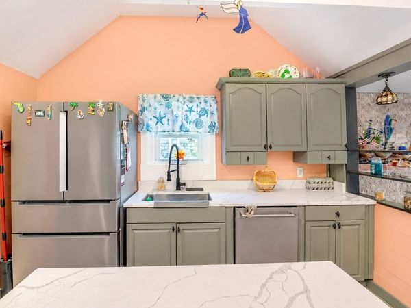 21 Custer St, Rockland, MA 02370