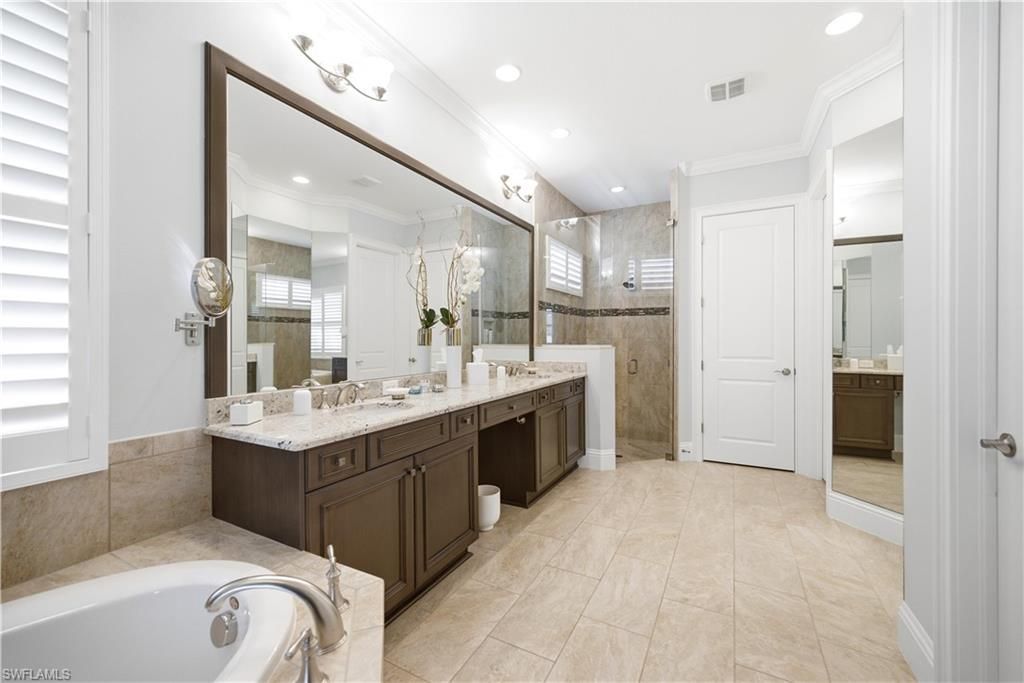 12372 Wisteria Dr , Naples, FL 34120 Photo