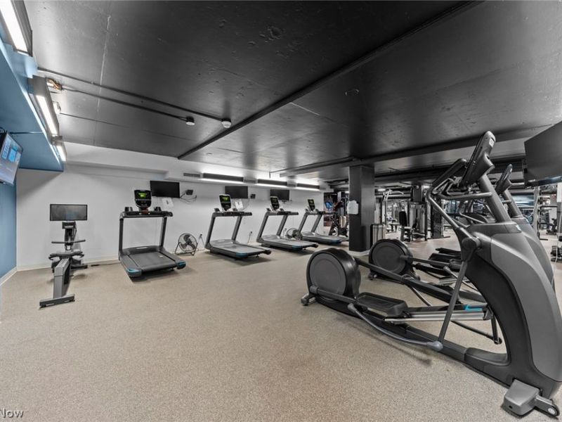 12700 Lake Avenue, Unit 3008, Lakewood, OH 44107 Photo 27