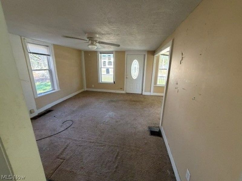9510 E Center Street, Windham, OH 44288 Photo 8