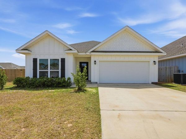 125 Blooming Cove, Crestview, FL 32539