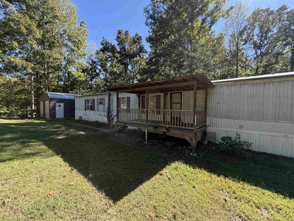 340 MT COMFORT RD, Savannah, TN 38372