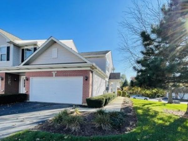 521 N Red Deer Road , Unit 521, Round Lake, IL 60073