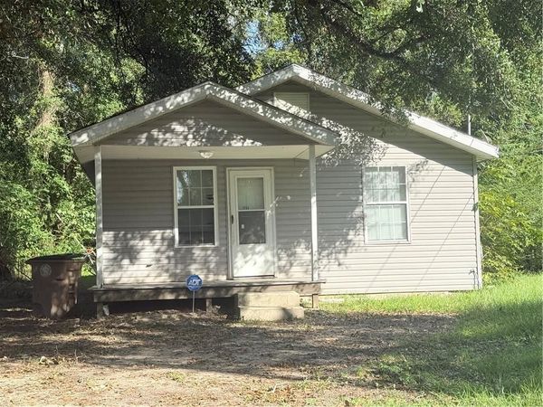2755 N Thompson Street , Mobile, AL 36606