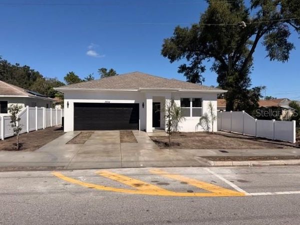 3204 E COLUMBUS DRIVE , TAMPA, FL 33605