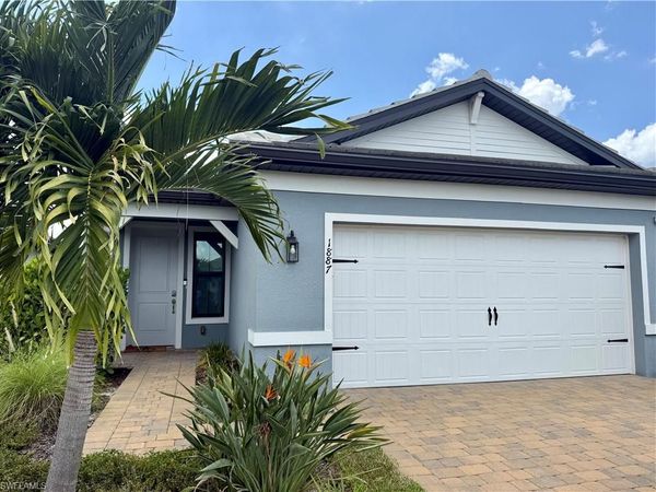 1887 Mesa LN, NAPLES, FL 34120