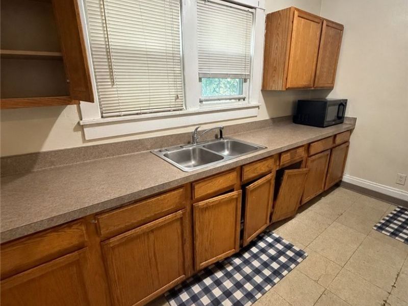 1410 League Street, Akron, OH 44305 Photo 7