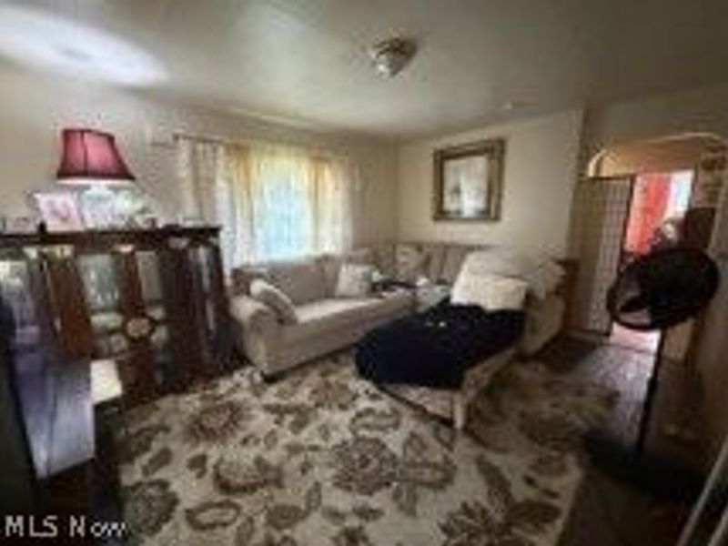 829 Ardella Avenue, Akron, OH 44306 Photo 3