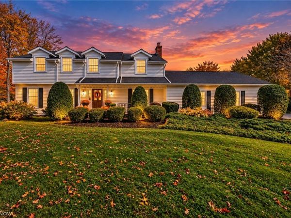 11465 Peachtree Drive , Chesterland, OH 44026
