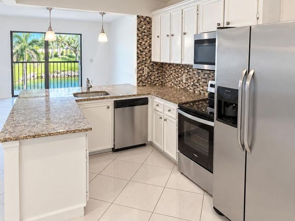 23288 SW LYONS Road, Unit 106, Boca Raton, FL 33428