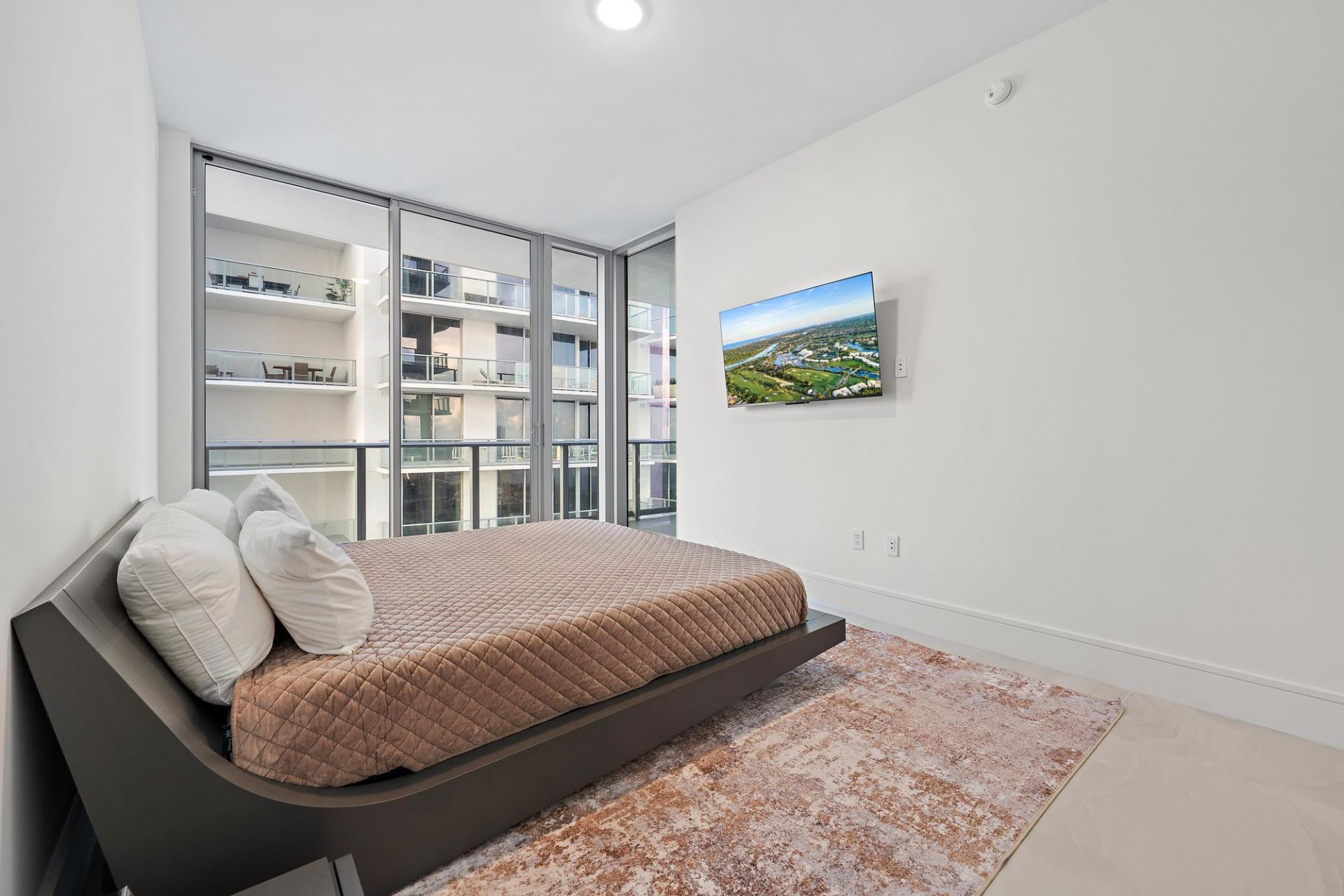 220 Lake Shore Drive, Unit 1802, Lake Park, FL 33403 Photo