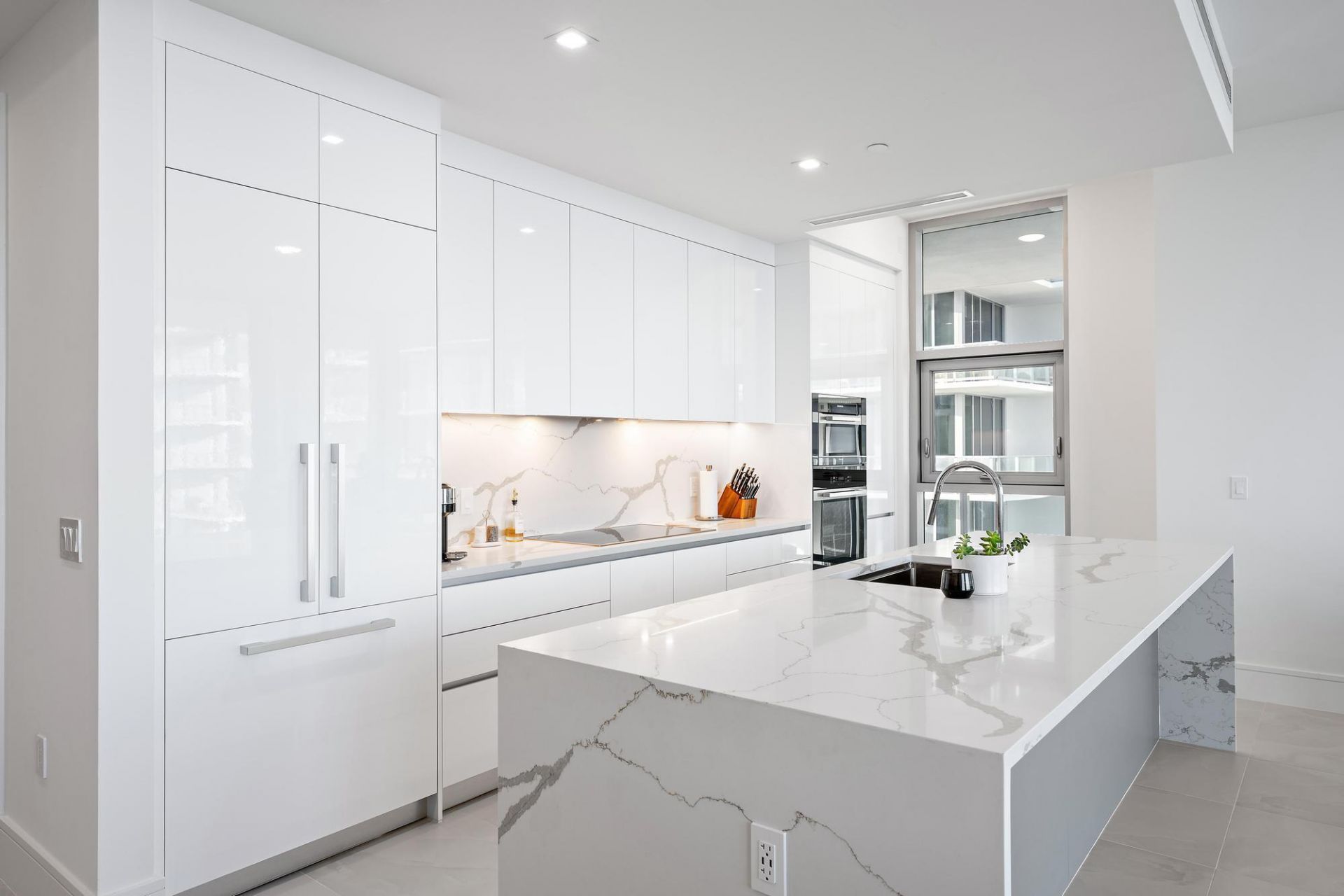 220 Lake Shore Drive, Unit 1802, Lake Park, FL 33403 Photo