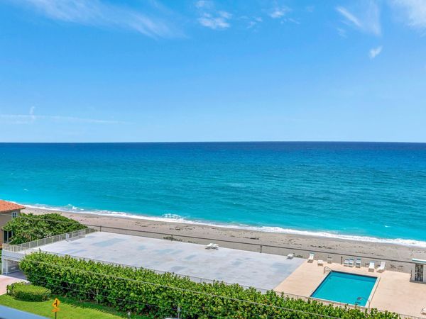 911 Ocean Drive, Unit 704, Juno Beach, FL 33408