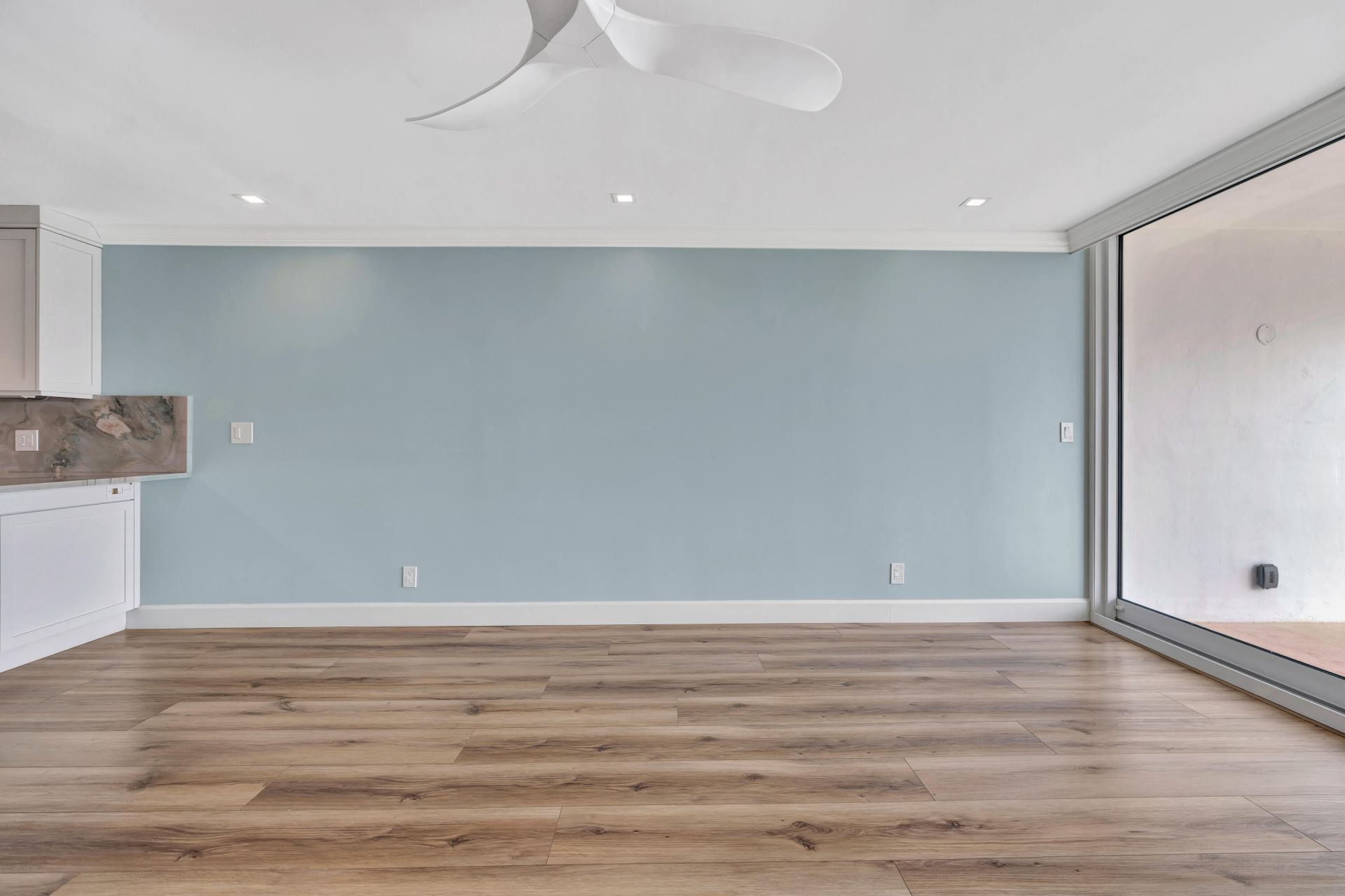 911 Ocean Drive, Unit 704, Juno Beach, FL 33408 Photo