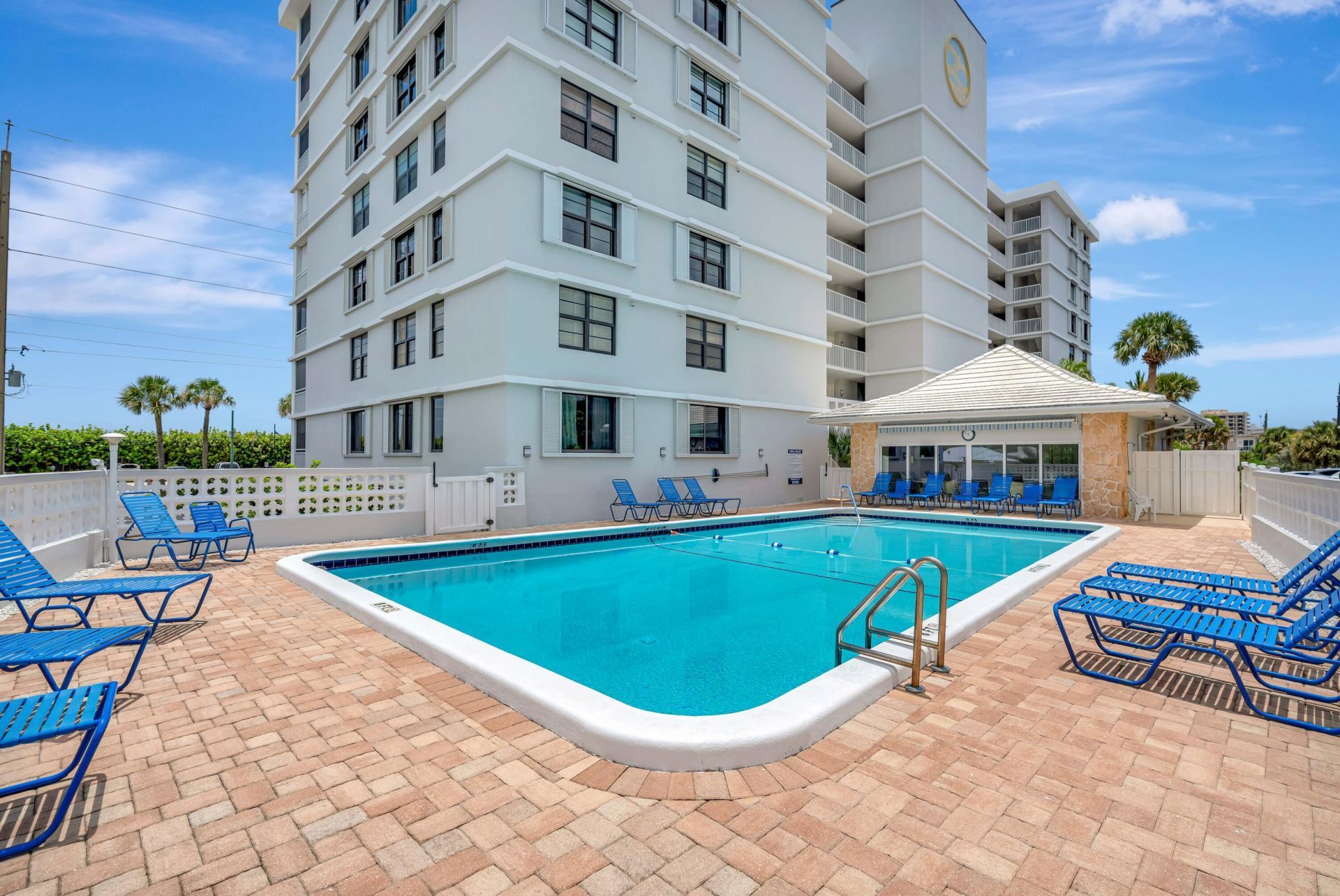 911 Ocean Drive, Unit 704, Juno Beach, FL 33408 Photo