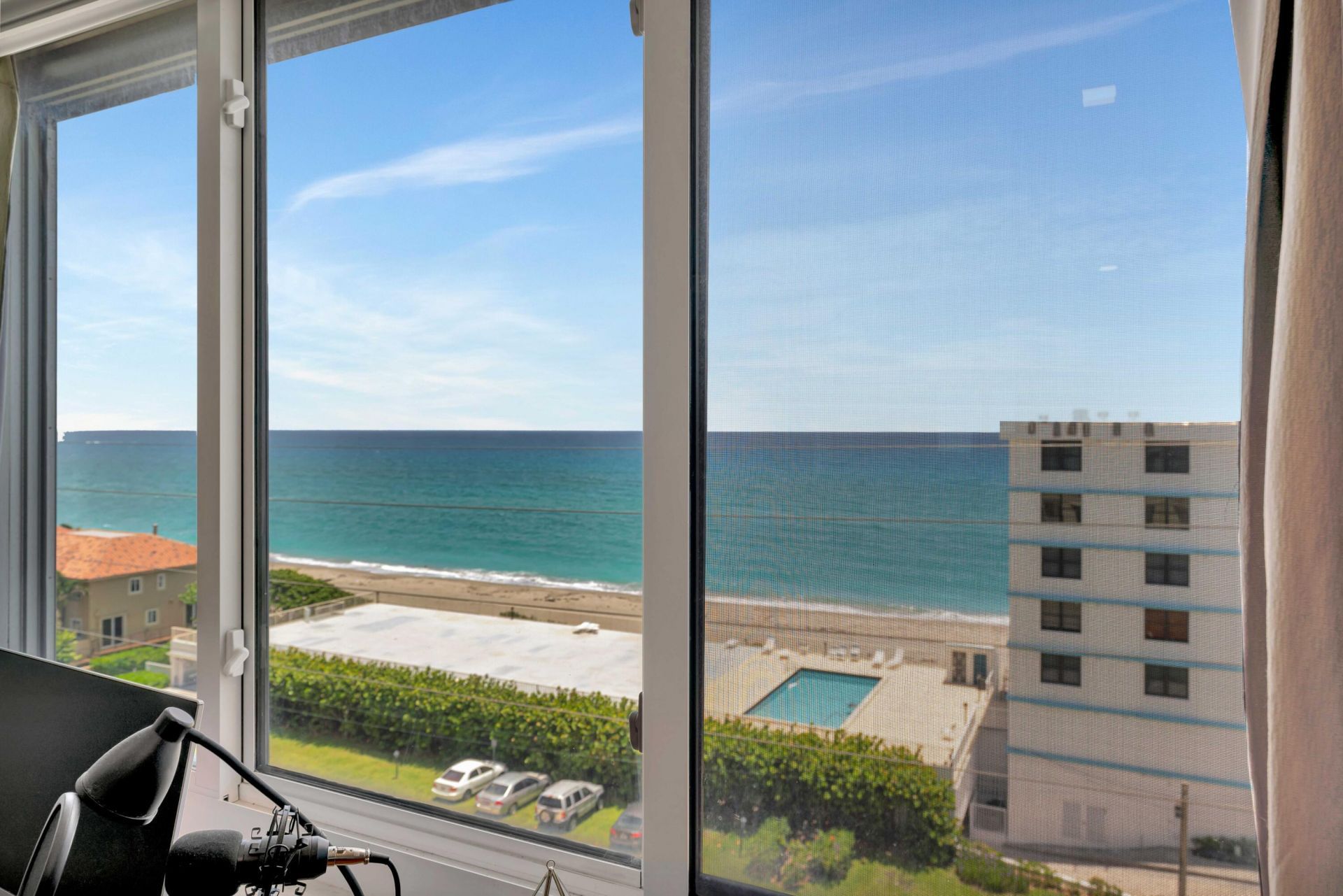 911 Ocean Drive, Unit 704, Juno Beach, FL 33408 Photo