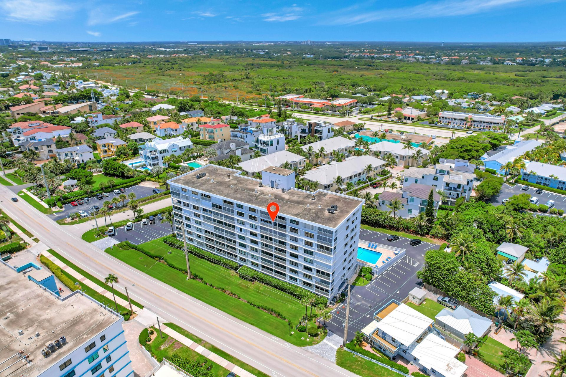 911 Ocean Drive, Unit 704, Juno Beach, FL 33408 Photo