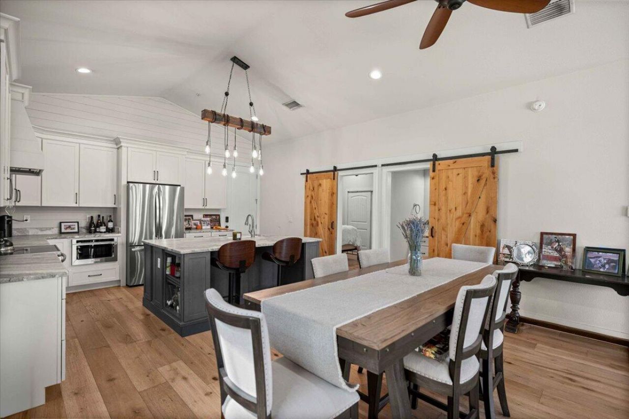 11140 NW 160th Avenue, Morriston, FL 32668 Photo