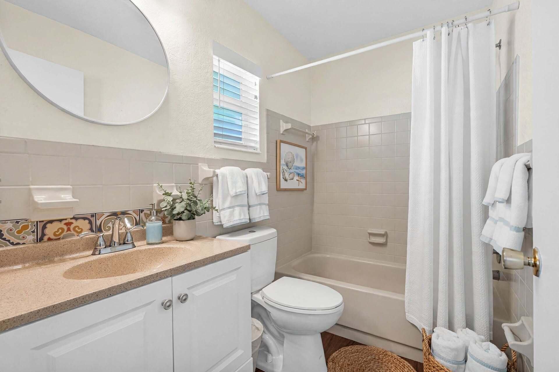 1050 NW 73rd Terrace, Margate, FL 33063 Photo