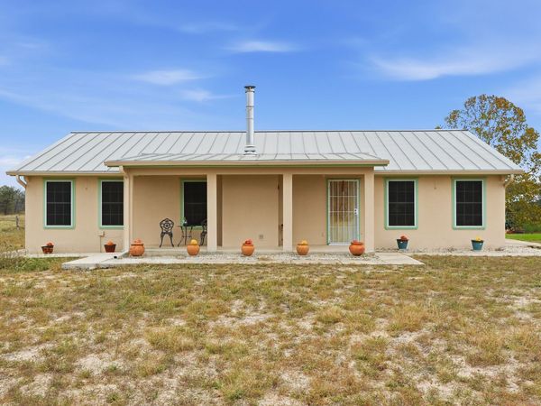 142 Chaparral, Floresville, TX 78114
