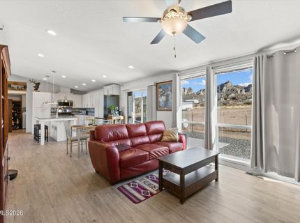105 Arabian Way, Reno, NV 89508 Photo