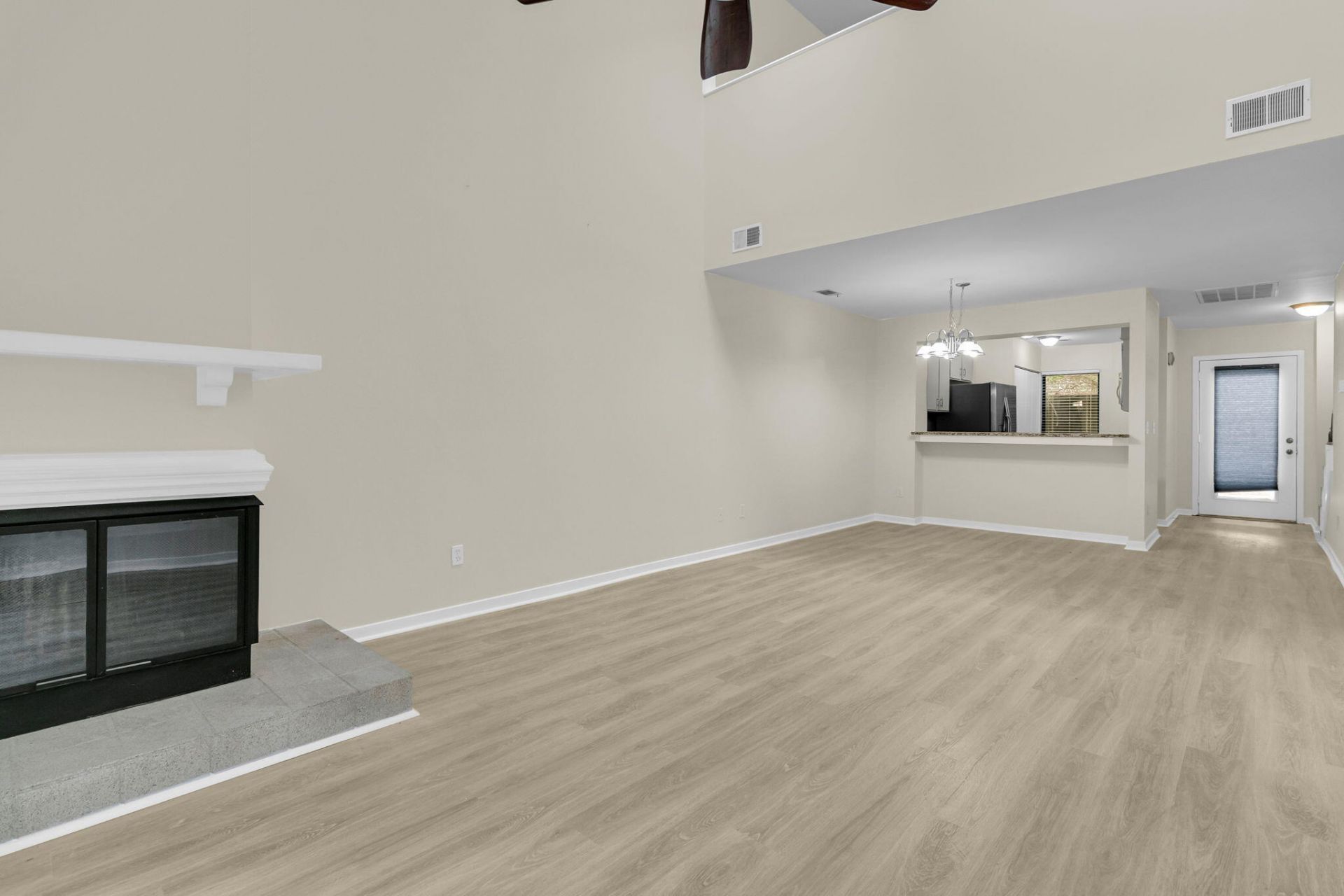 1105 Hidden Cove Drive Photo 17