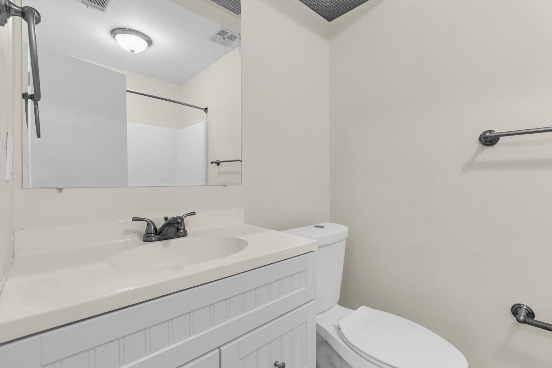 1105 Hidden Cove Drive Photo 23