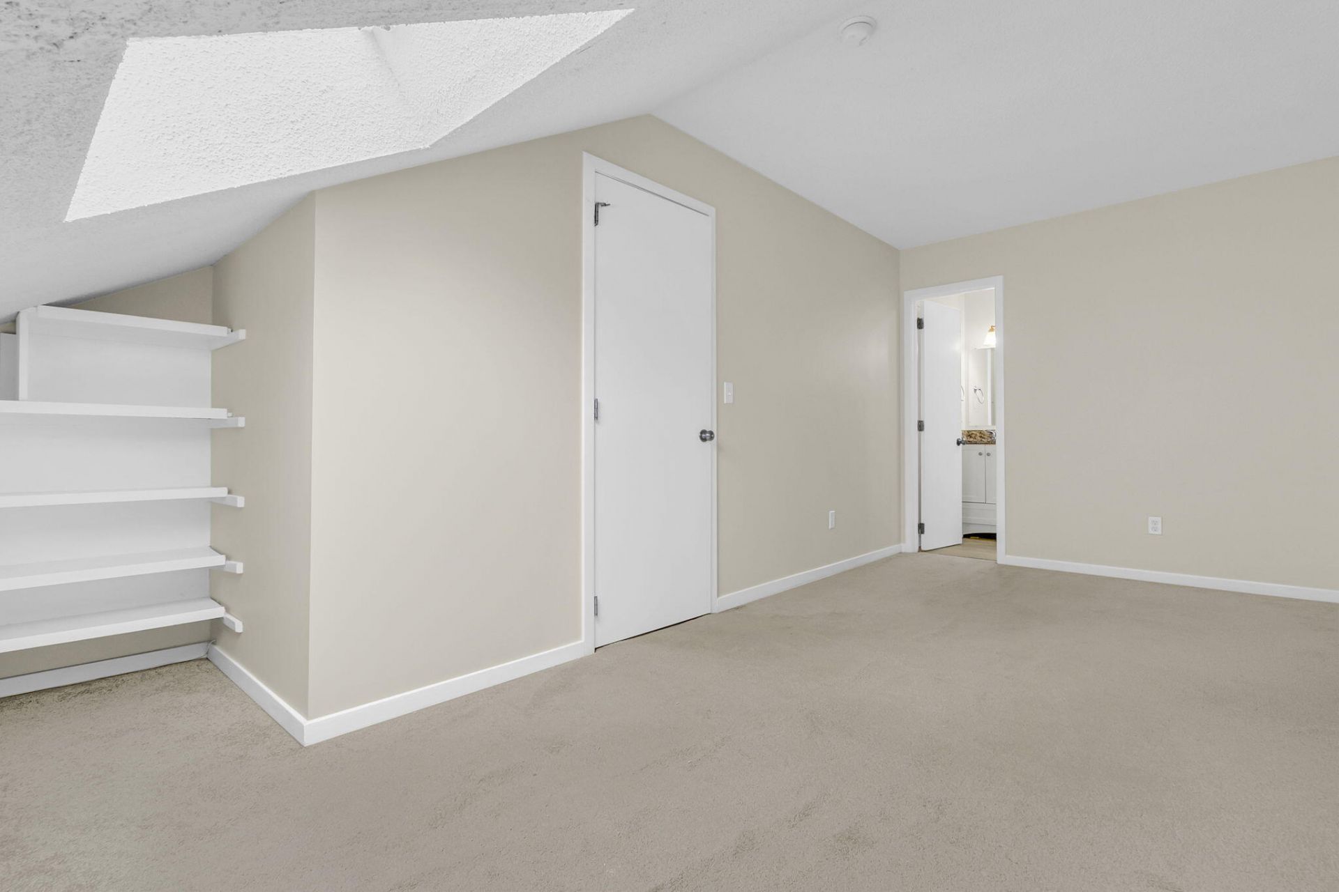 1105 Hidden Cove Drive Photo 34